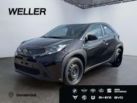 Neu Toyota Aygo X Play 72 PS (52 kW) 2025 Schwarz SUV