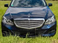 Gebraucht Mercedes E300 204 PS (150 kW) 2013 Blau Limousine