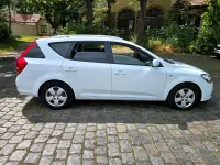 Gebraucht Kia Ceed 116 PS (85 kW) 2011 Weiß Kleinwagen