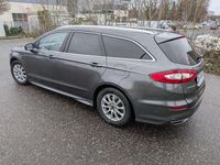 Gebraucht Ford Mondeo Titanium 179 PS (131 kW) 2017 Grau Kombi
