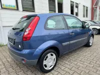 Gebraucht Ford Fiesta 58 PS (42 kW) 2006 Blau Kleinwagen