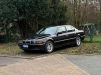 Gebraucht BMW 728 194 PS (142 kW) 1997 Schwarz Limousine