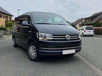 Gebraucht VW Caravelle Comfortline 150 PS (110 kW) 2017 Blau Van