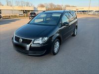 Gebraucht VW Touran 105 PS (77 kW) 2010 Schwarz Van / Kleinbus