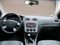 Usata Ford Focus 100 CV (73 kW) 2007 Andere farben Station wagon
