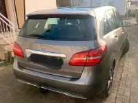 Gebraucht Mercedes B180 2018 Grau Kleinwagen