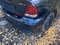 Gebraucht BMW 318 150 PS (110 kW) 2003 Schwarz Kleinwagen