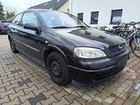 Gebraucht Opel Astra 84 PS (61 kW) 2001 Schwarz Kleinwagen