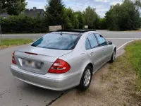 Gebraucht Mercedes E320 Avantgarde 224 PS (164 kW) 2002 Silber Limousine