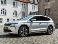 Gebraucht Skoda Enyaq iV Loft 210 kW (286 PS) 2025 Silber SUV