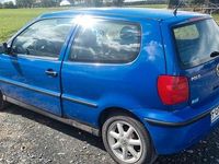 Gebraucht VW Polo Basis 50 PS (36 kW) 2000 Blau Limousine