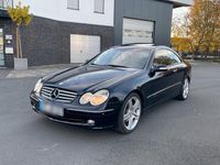 Gebraucht Mercedes CLK320 218 PS (160 kW) 2003 Blau Coupé