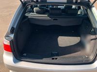 Gebraucht BMW 525 192 PS (141 kW) 2005 Silber Kombi