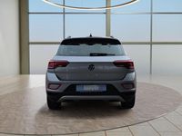 Gebraucht VW T-Roc Life 116 PS (85 kW) 2025 Pyritsilber metallic / schwarz (metallic) SUV