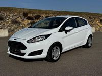 Gebraucht Ford Fiesta Trend 101 PS (74 kW) 2013 Weiß Kleinwagen