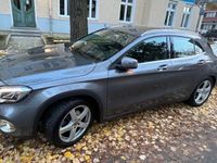 gebraucht Mercedes GLA180 