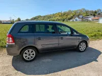Gebraucht Opel Zafira Family 145 PS (106 kW) 2012 Grau Van / Kleinbus