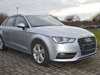 gebraucht Audi A3 1,6TDI Ambition NAVI/SHZ/PDC/ACC/ALU