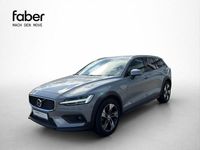 Gebraucht Volvo V60 CC Plus 250 PS (183 kW) 2024 Grau Kombi