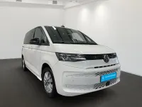 Gebraucht VW Multivan Basis 218 PS (160 kW) 2024 Weiß Van / Kleinbus