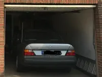 Gebraucht Mercedes E230 131 PS (96 kW) 1988 Grau Limousine