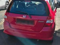 Gebraucht Honda Jazz 78 PS (57 kW) 2006 Rot Kleinwagen