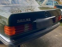 Second-hand Mercedes 380 1982 Verde Berlinǎ