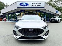 Gebraucht Ford Focus ST-Line X 155 PS (114 kW) 2023 Polar silber Kombi