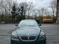 Gebraucht BMW 530 235 PS (172 kW) 2007 Grau Limousine