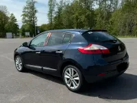 Gebraucht Renault Mégane 130 PS (95 kW) 2010 Blau Limousine