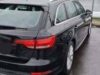 gebraucht Audi A4 2.0 TDI 140kW S tr. quattro design Avant ...