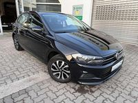 Gebraucht VW Polo Active 95 PS (69 kW) 2021 Deep black perleffekt Kleinwagen