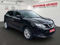 Gebraucht Nissan Qashqai N-Connecta 116 PS (85 kW) 2015 Schwarz SUV