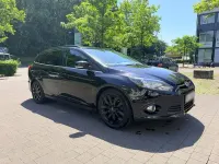 Gebraucht Ford Focus 125 PS (91 kW) 2014 Schwarz Kombi