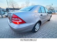 Gebraucht Mercedes C180 143 PS (105 kW) 2003 Silber Limousine