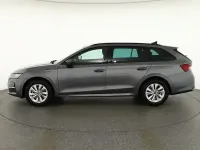 Neu Skoda Octavia 150 PS (110 kW) 2025 Blau Kombi