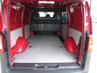 Gebraucht Mercedes Vito 163 PS (119 kW) 2021 Rot Van