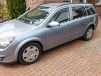 Second-hand Opel Astra 105 CP (77 kW) 2005 Argintiu Break