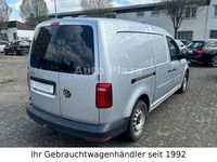 Gebraucht VW Caddy Maxi 150 PS (110 kW) 2018 Silber Van / Kleinbus
