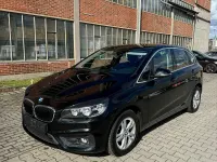 Gebraucht BMW 214 Active Tourer Basis 95 PS (69 kW) 2015 Schwarz Van / Kleinbus