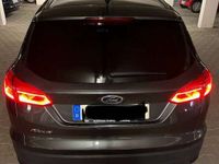 gebraucht Ford Focus Turnier 1.5 TDCi DPF Start-Stopp-System Titanium