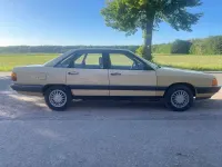 Gebraucht Audi 100 75 PS (55 kW) 1982 Gelb Limousine