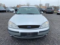 Gebraucht Ford Mondeo 92 PS (67 kW) 2001 Silber Limousine