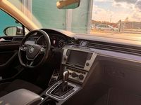 Gebraucht VW Passat Alltrack 239 PS (175 kW) 2017 Weiß Kombi