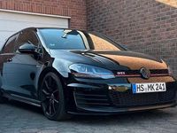 Gebraucht VW Golf VII GTI 230 PS (169 kW) 2016 Schwarz Limousine