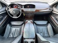 Gebraucht BMW 730 Sport Line 218 PS (160 kW) 2004 Grau Limousine