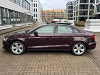 Gebraucht Audi A3 Ambition 125 PS (91 kW) 2014 Violet Limousine