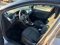 Second-hand Renault Captur Evolution 140 CP (102 kW) 2022 Gri SUV