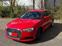 Gebraucht Audi A3 116 PS (85 kW) 2019 Rot Limousine