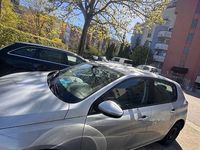 Gebraucht Peugeot 308 Active 125 PS (91 kW) 2014 Silber Limousine